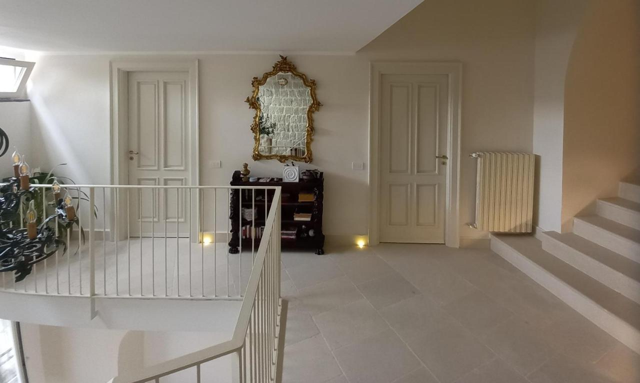 Le Petit Palais - Naples Bed & Breakfast エクステリア 写真
